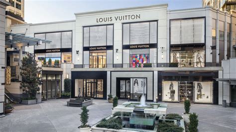 louis vuitton seattle store|louis vuitton seattle premium outlets.